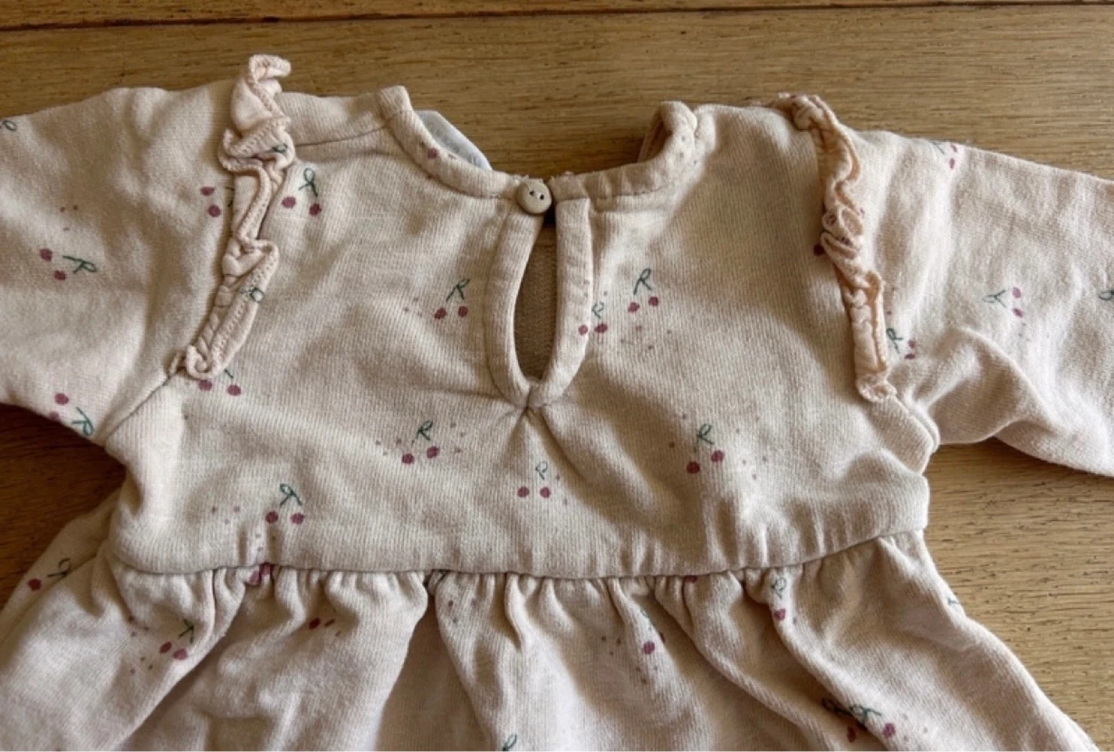 Vestidinho com cerejas Zara – photo 4